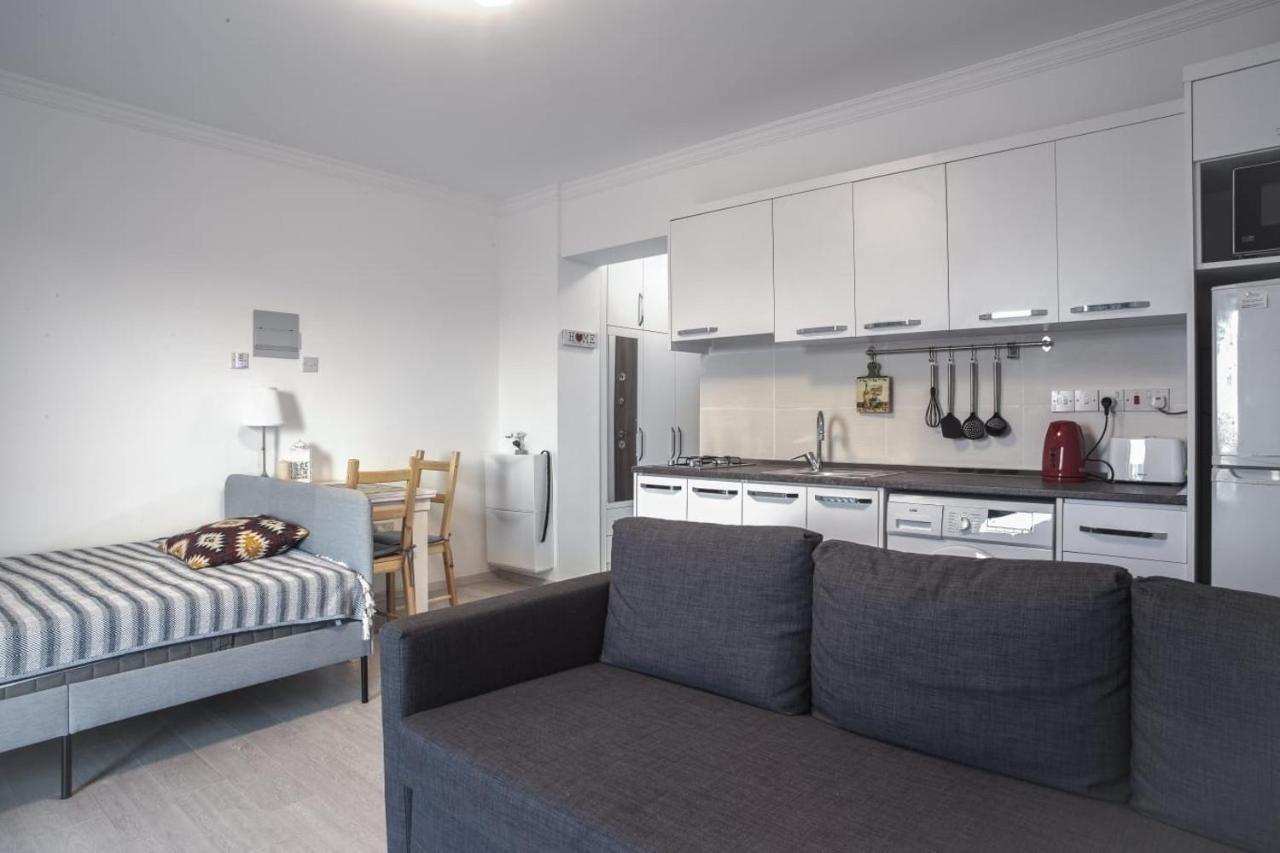 Royal Life Residence Poseidon Studio Trikomo 외부 사진